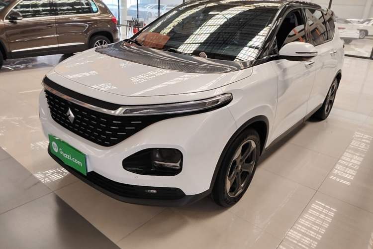 Used Baojun RM-5 2019 1.5T CVT 24-Hour Online Prestige Version 6 Seats Guazi used car, China used car export, Used car for sale, Used  cars, Cheapest cars for sale