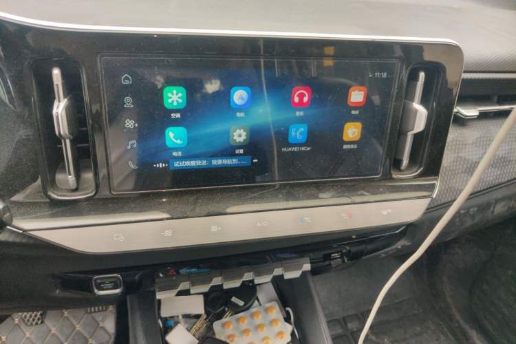 Used Baojun RM-5 2019 1.5L Manual Elite Edition with 24-hour Online Service 5 Seats Audio And AC Panel