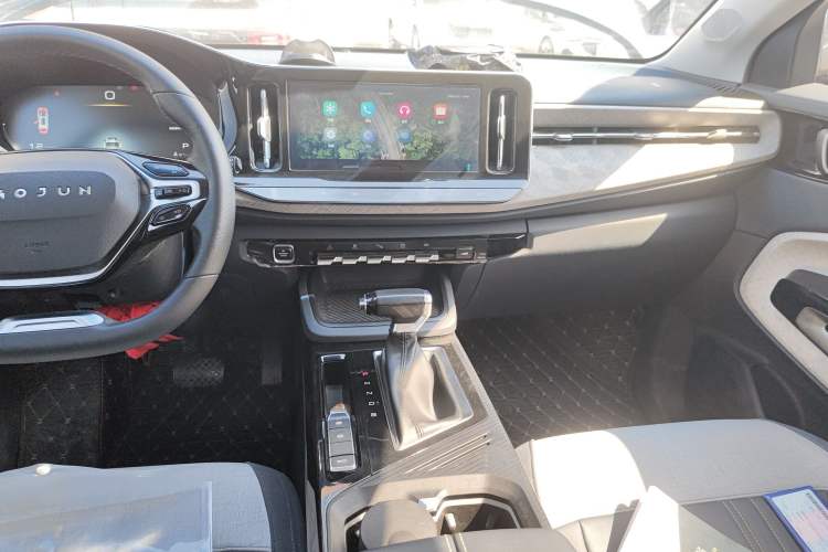 Used Baojun RM-5 2019 1.5T CVT 24-Hour Online Premium Version 7 Seats Audio And AC Panel
