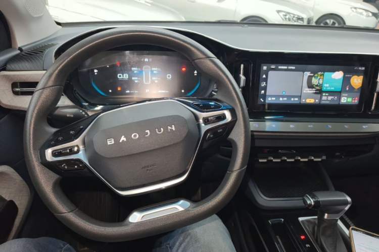 Used Baojun RM-5 2019 1.5T CVT 24-Hour Online Luxury Version 7 Seats Center Console