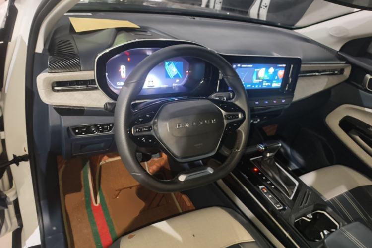 Used Baojun RM-5 2019 1.5T CVT 24-Hour Online Prestige Version 5 Seats Center Console