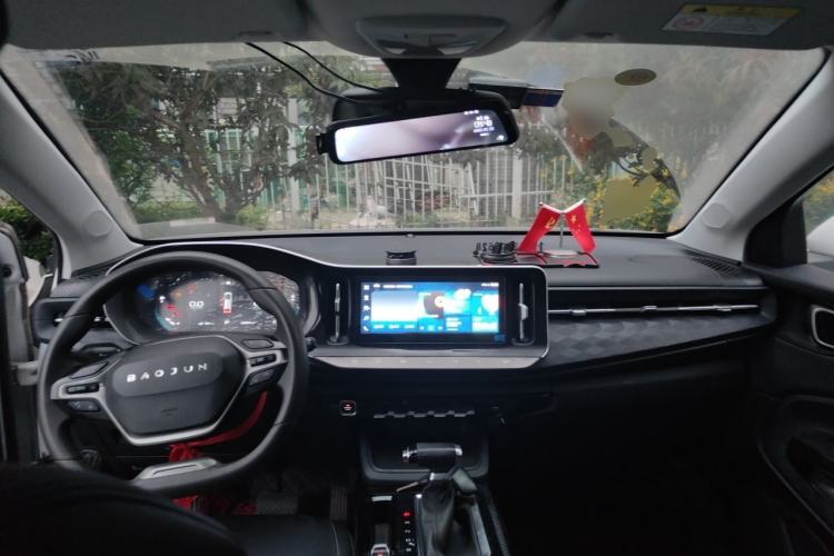 Used Baojun RM-5 2019 1.5T CVT Elite Version with 24-Hour Online Service 6 Seats Center Console