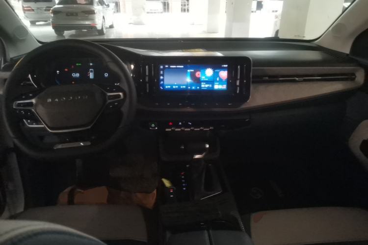 Used Baojun RM-5 2019 1.5T CVT 24-Hour Online Luxury Version 6 Seats Center Console