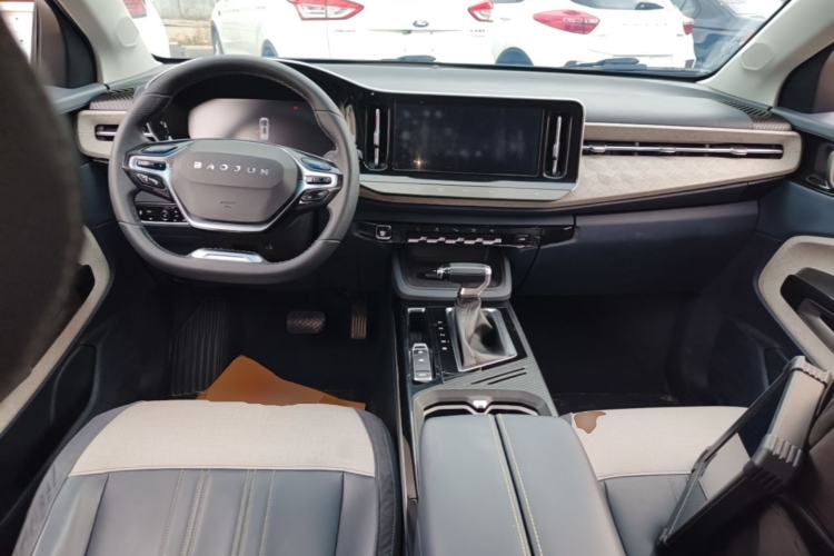 Used Baojun RM-5 2019 1.5T CVT 24-Hour Online Premium Version 7 Seats Center Console