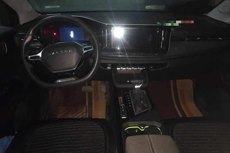 Used Baojun RM-5 2019 1.5T CVT Elite Version with 24-Hour Online Service 6 Seats Center Console