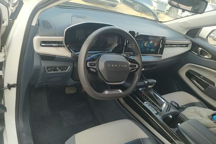 Used Baojun RM-5 2019 1.5T CVT 24-Hour Online Luxury Version 5 Seats Center Console