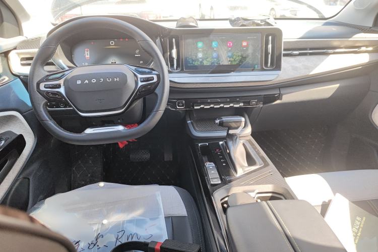 Used Baojun RM-5 2019 1.5T CVT 24-Hour Online Premium Version 7 Seats Center Console