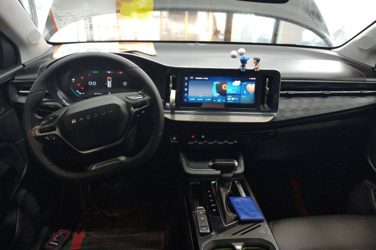 Used Baojun RM-5 2019 1.5T CVT Elite Version with 24-Hour Online Service 6 Seats Center Console