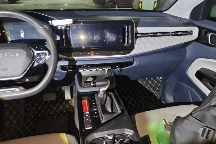 Used Baojun RM-5 2019 1.5T CVT 24-Hour Online Luxury Version 7 Seats Center Console
