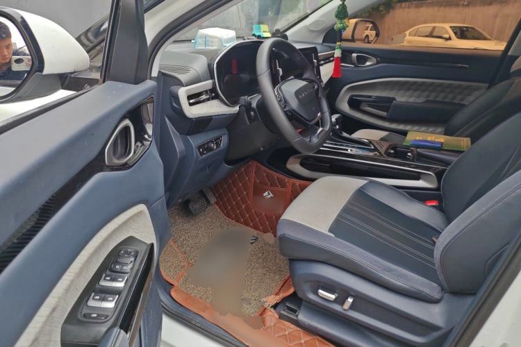 Used Baojun RM-5 2019 1.5T CVT Elite Version with 24-Hour Online Service 7 Seats Driver Seat