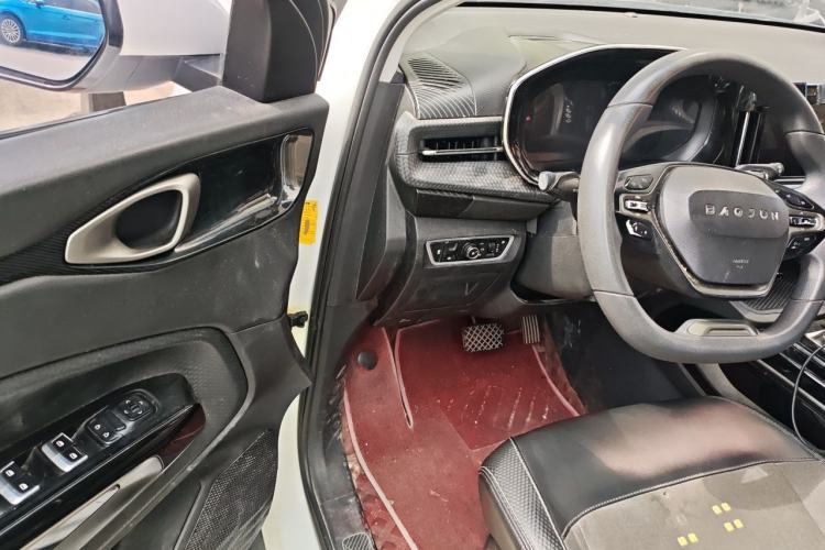 Used Baojun RM-5 2019 1.5L CVT Elite Version with 24-hour Online Service 6 Seats Driver Seat
