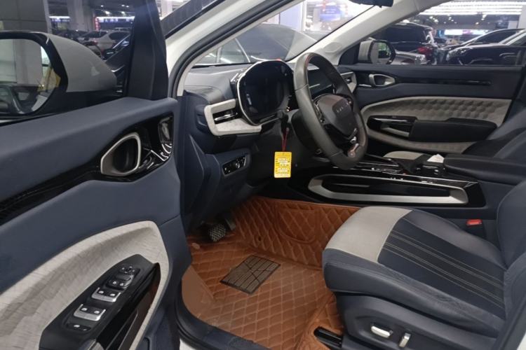 Used Baojun RM-5 2019 1.5T CVT 24-Hour Online Luxury Version 7 Seats Driver Seat