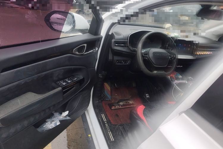 Used Baojun RM-5 2019 1.5T Manual Elite Version with 24-Hour Online Service 7 Seats Driver Seat