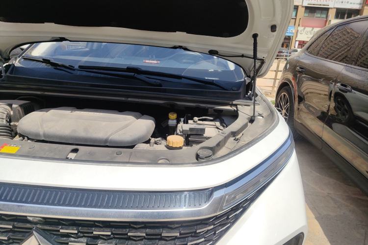 Used Baojun RM-5 2019 1.5T CVT 24-Hour Online Premium Version 7 Seats Engine Bay Left