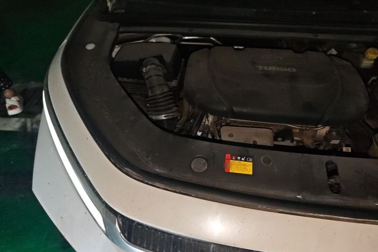 Used Baojun RM-5 2019 1.5T CVT 24-Hour Online Luxury Version 6 Seats Engine Bay Right