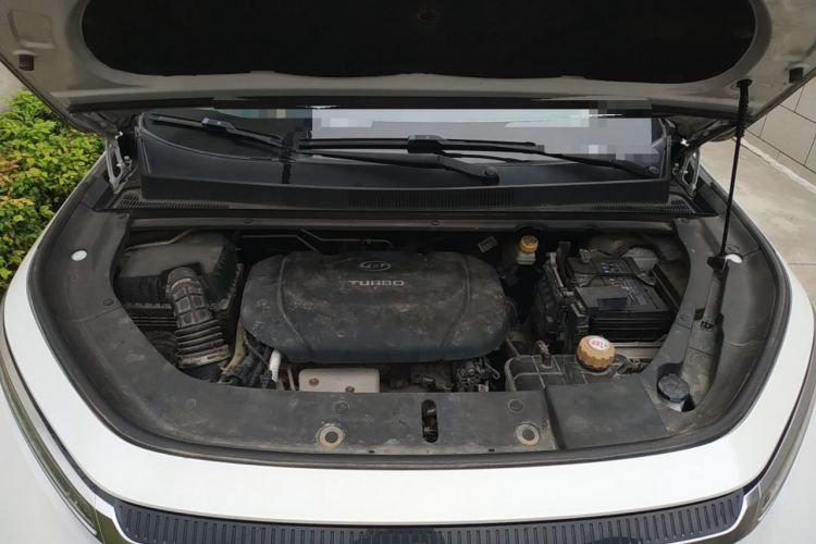 Used Baojun RM-5 2019 1.5T CVT 24-Hour Online Luxury Version 7 Seats Engine Bay