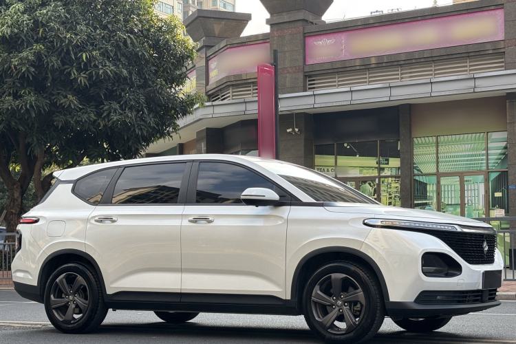Used Baojun RM-5 2019 1.5T CVT Elite Version with 24-Hour Online Service 6 Seats Exterior 2