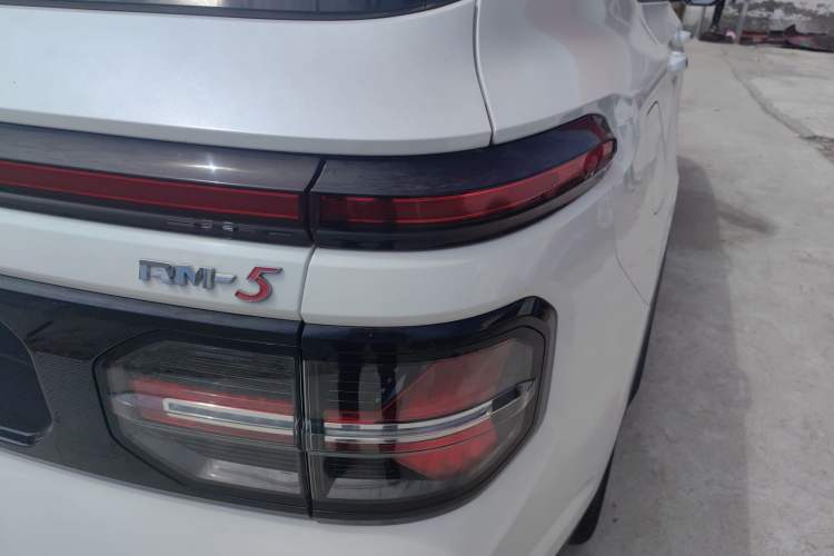Used Baojun RM-5 2019 1.5T CVT 24-Hour Online Luxury Version 6 Seats Exterior 3