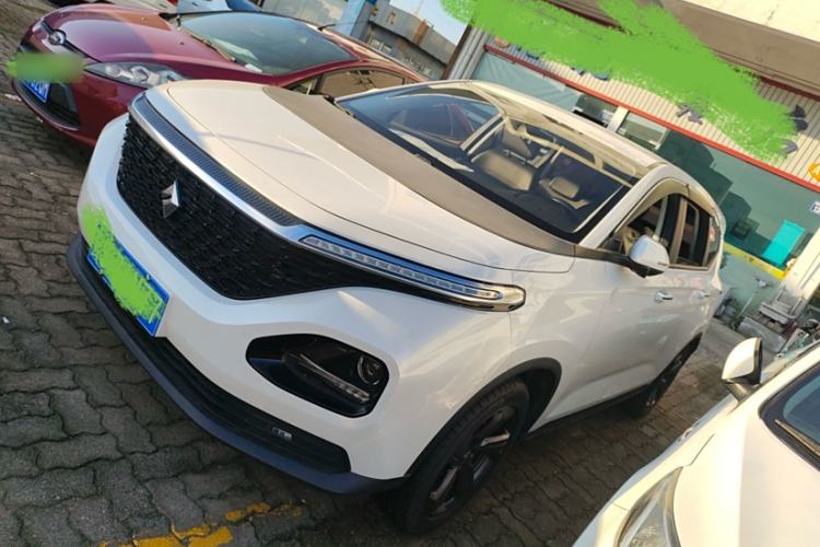 Used Baojun RM-5 2019 1.5T Manual Elite Version with 24-Hour Online Service 7 Seats Exterior 8