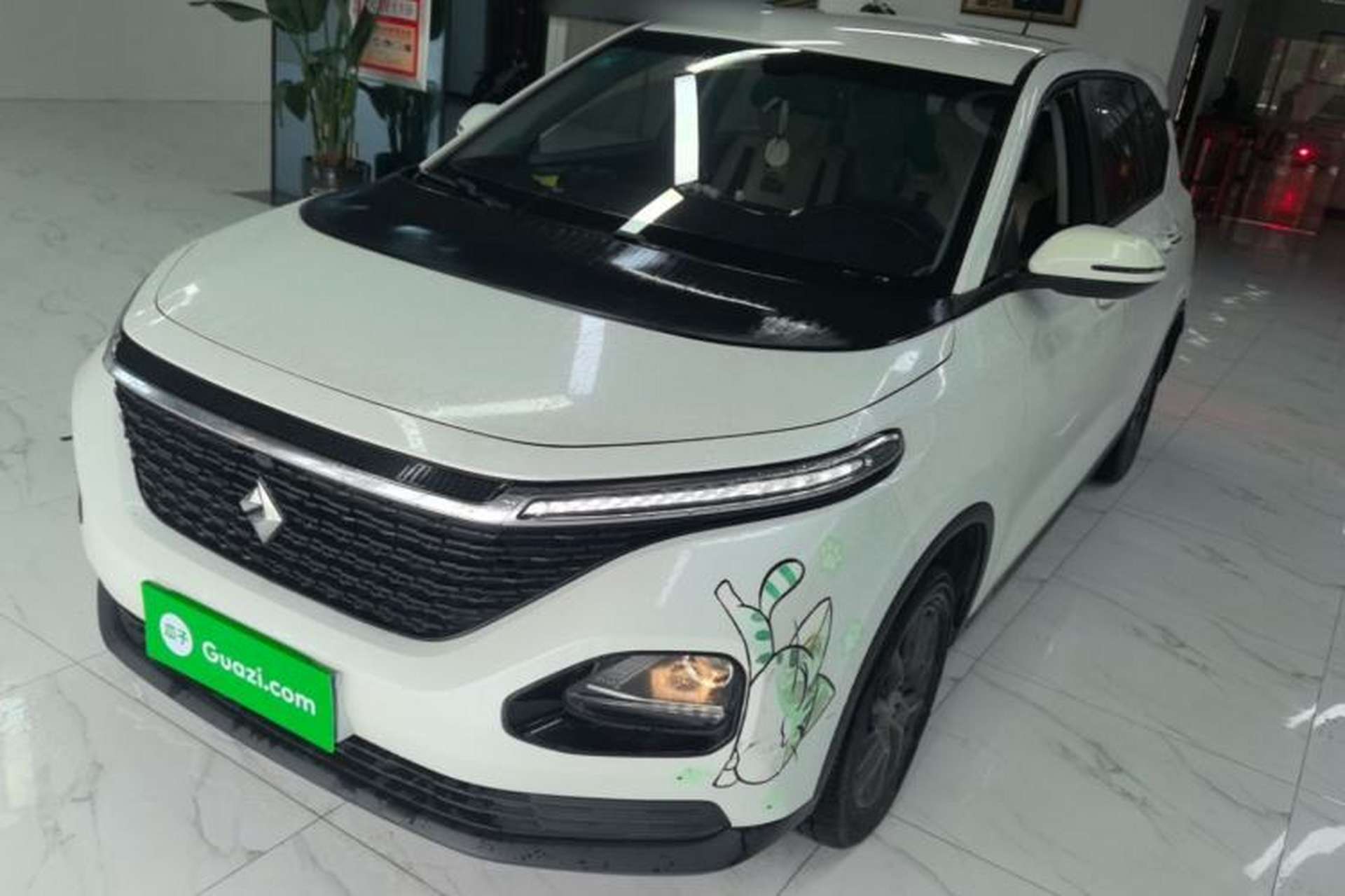 Used Baojun RM-5 2019 1.5L Manual Elite Edition with 24-hour Online Service 5 Seats Front Left 45 Deg