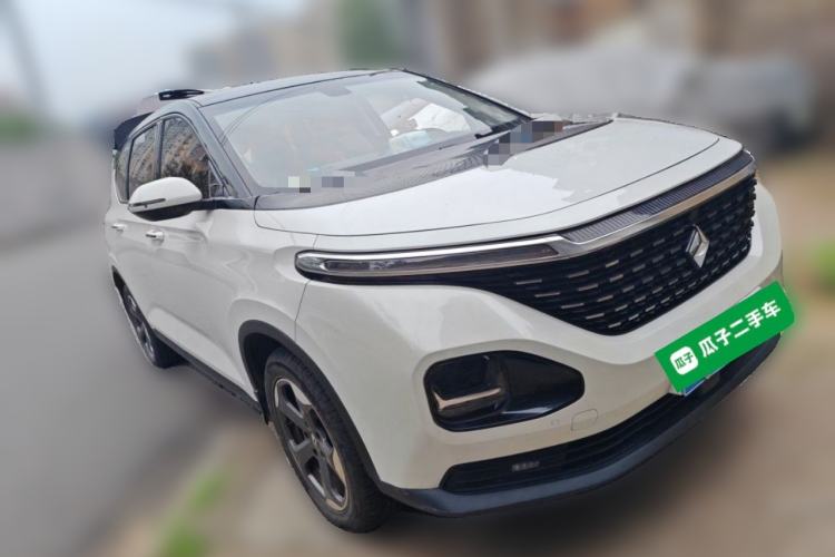 Used Baojun RM-5 2019 1.5T CVT Elite Version with 24-Hour Online Service 7 Seats Front Right 45 Deg