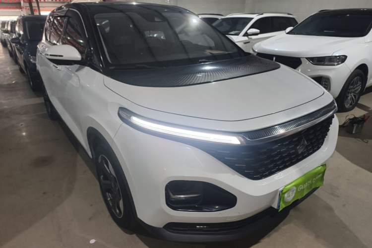 Used Baojun RM-5 2019 1.5T CVT 24-Hour Online Prestige Version 5 Seats Front Right 45 Deg
