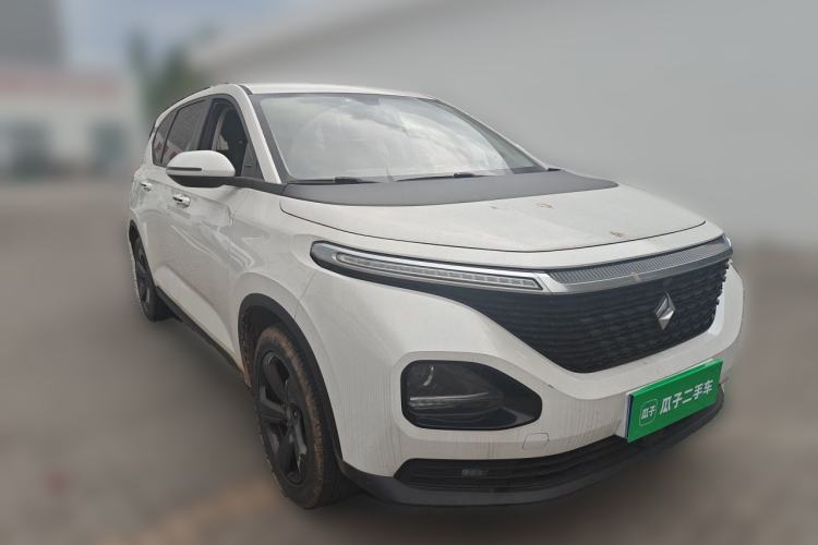 Used Baojun RM-5 2019 1.5T CVT Elite Version with 24-Hour Online Service 7 Seats Front Right 45 Deg