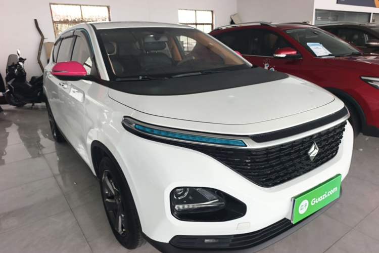 Used Baojun RM-5 2019 1.5T CVT Elite Version with 24-Hour Online Service 5 Seats Front Right 45 Deg