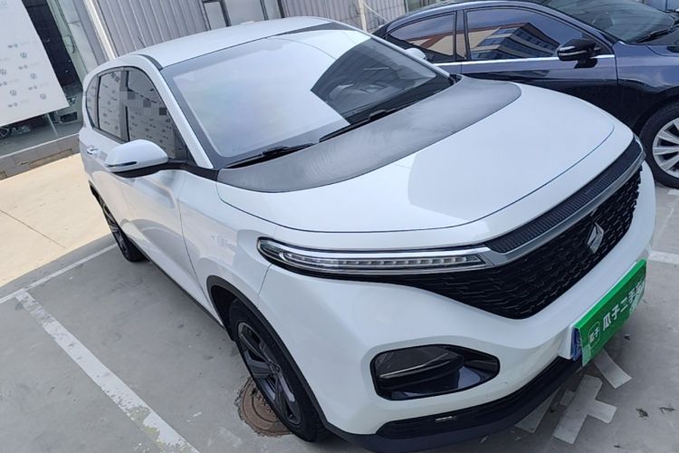 Used Baojun RM-5 2019 1.5T Manual Elite Version with 24-Hour Online Service 7 Seats Front Right 45 Deg