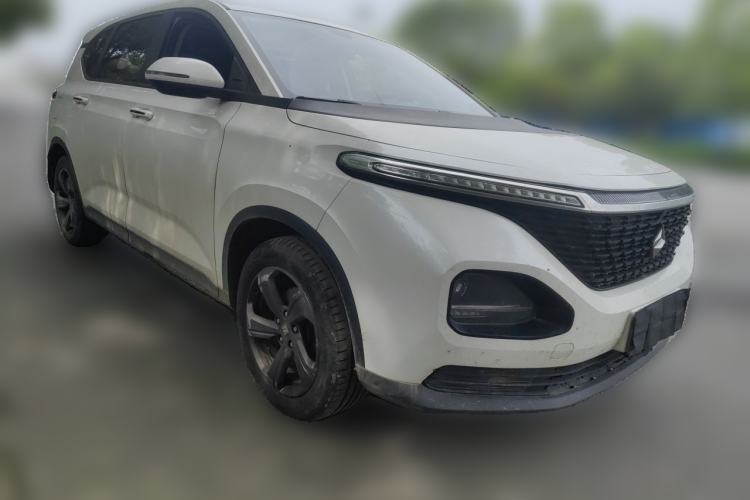 Used Baojun RM-5 2019 1.5T CVT Elite Version with 24-Hour Online Service 6 Seats Front Right 45 Deg