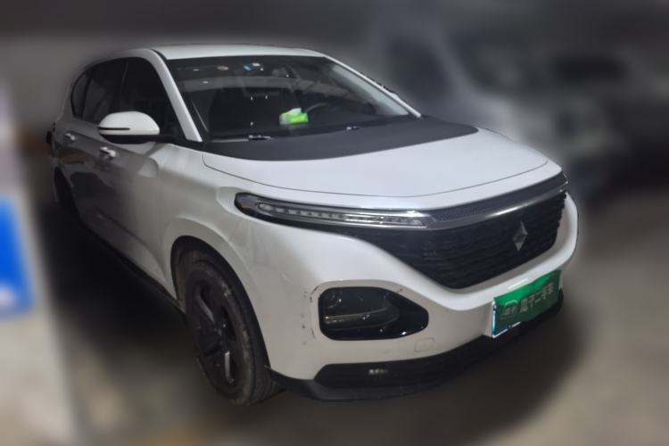 Used Baojun RM-5 2019 1.5T CVT Elite Version with 24-Hour Online Service 5 Seats Front Right 45 Deg