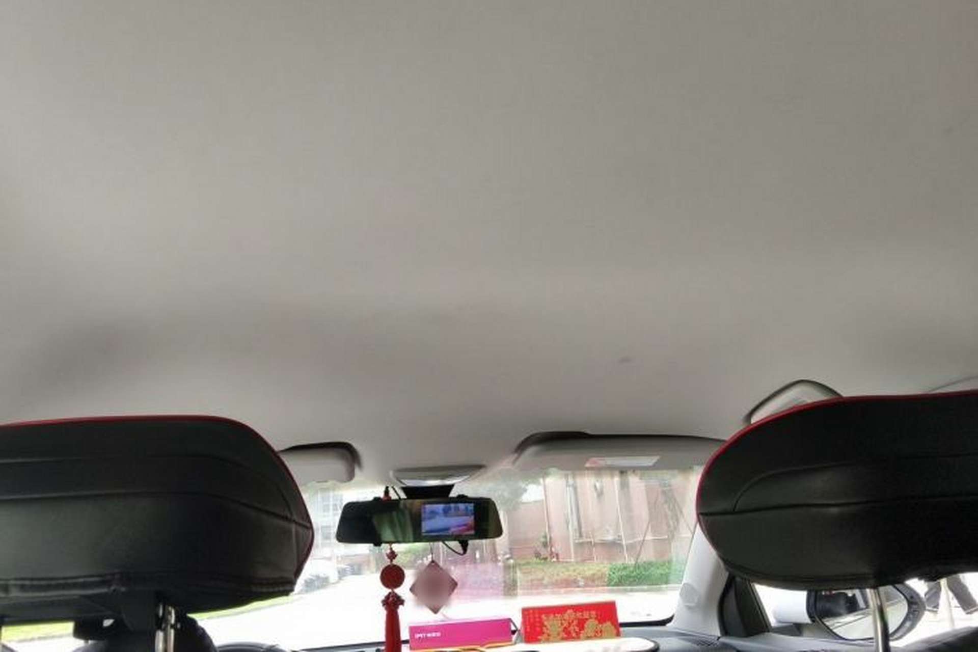 Used Baojun RM-5 2019 1.5T Manual Elite Version with 24-Hour Online Service 6 Seats Headliner