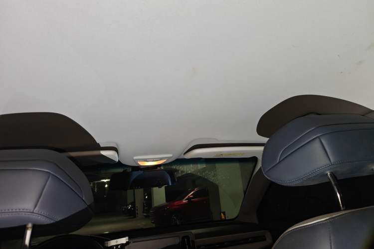 Used Baojun RM-5 2019 1.5T CVT 24-Hour Online Luxury Version 7 Seats Headliner