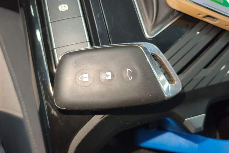 Used Baojun RM-5 2019 1.5T CVT 24-Hour Online Luxury Version 7 Seats Interior 1