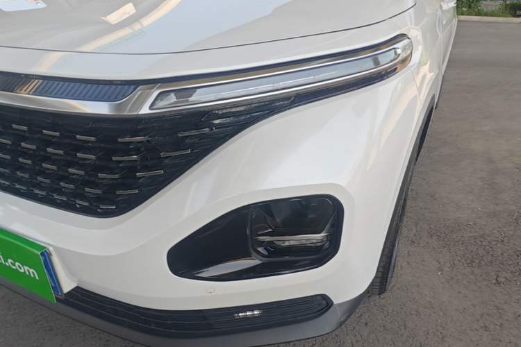 Used Baojun RM-5 2019 1.5T CVT 24-Hour Online Prestige Version 6 Seats Left Front Headlight