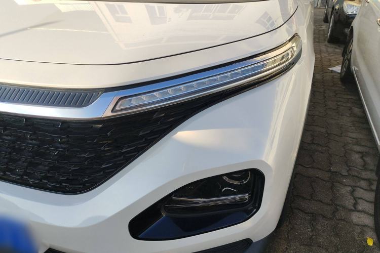 Used Baojun RM-5 2019 1.5T Manual Elite Version with 24-Hour Online Service 7 Seats Left Front Headlight