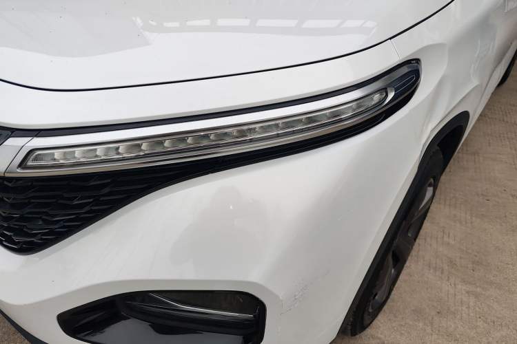 Used Baojun RM-5 2019 1.5T CVT Elite Version with 24-Hour Online Service 6 Seats Left Front Headlight