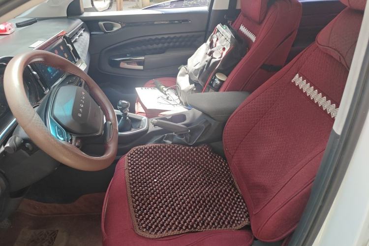 Used Baojun RM-5 2019 1.5T Manual Elite Version with 24-Hour Online Service 6 Seats Left Front Seat