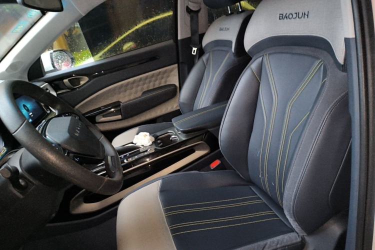 Used Baojun RM-5 2019 1.5T CVT 24-Hour Online Luxury Version 6 Seats Left Front Seat