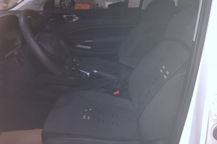 Used Baojun RM-5 2019 1.5L Manual Elite Edition with 24-hour Online Service 5 Seats Left Front Seat