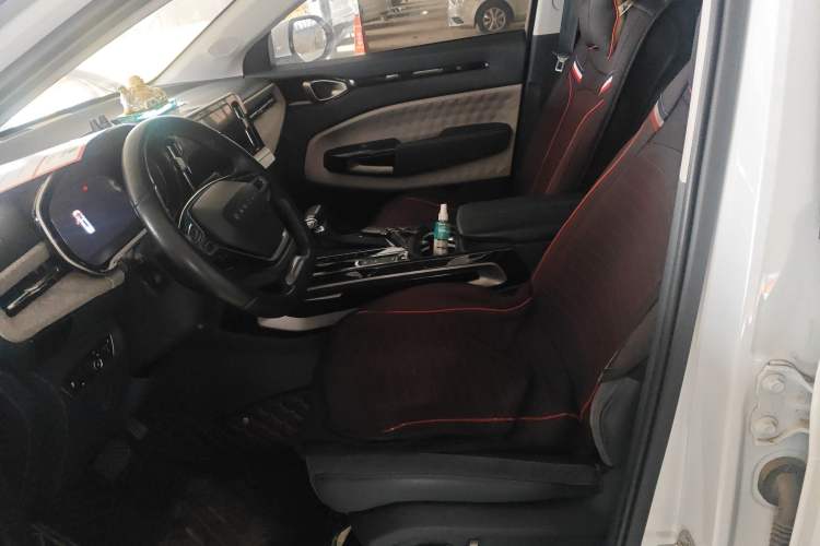 Used Baojun RM-5 2019 1.5T CVT 24-Hour Online Prestige Version 6 Seats Left Front Seat