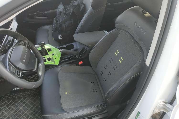 Used Baojun RM-5 2019 1.5T Manual Elite Version with 24-Hour Online Service 6 Seats Left Front Seat
