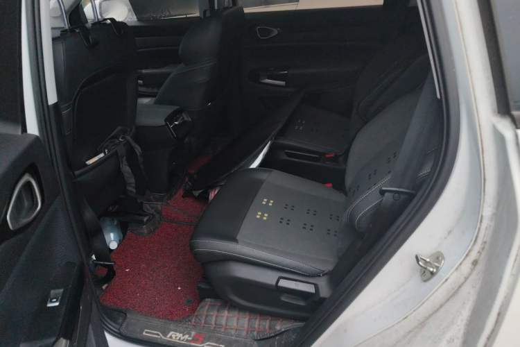 Used Baojun RM-5 2019 1.5T CVT Elite Version with 24-Hour Online Service 6 Seats Left Rear Seat