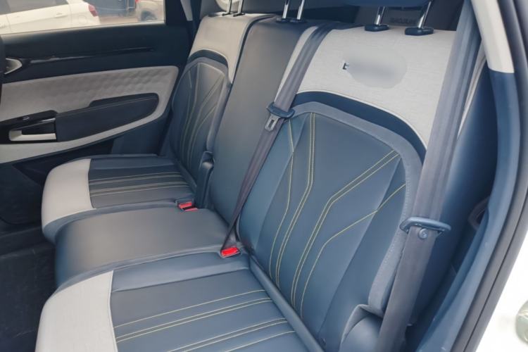 Used Baojun RM-5 2019 1.5T CVT 24-Hour Online Premium Version 7 Seats Left Rear Seat