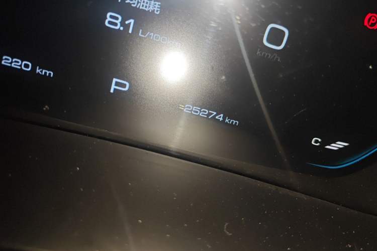 Used Baojun RM-5 2019 1.5T CVT Elite Version with 24-Hour Online Service 6 Seats Odometer Close Up