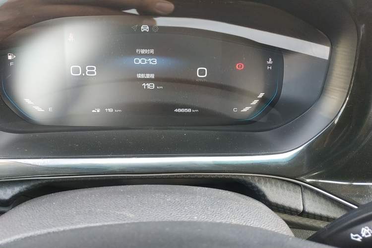 Used Baojun RM-5 2019 1.5T Manual Elite Version with 24-Hour Online Service 6 Seats Odometer Close Up