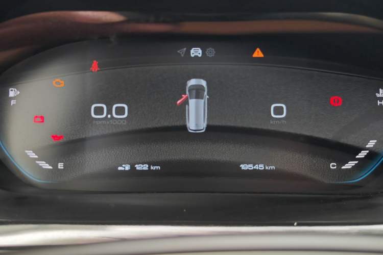 Used Baojun RM-5 2019 1.5T Manual Elite Version with 24-Hour Online Service 7 Seats Odometer Close Up