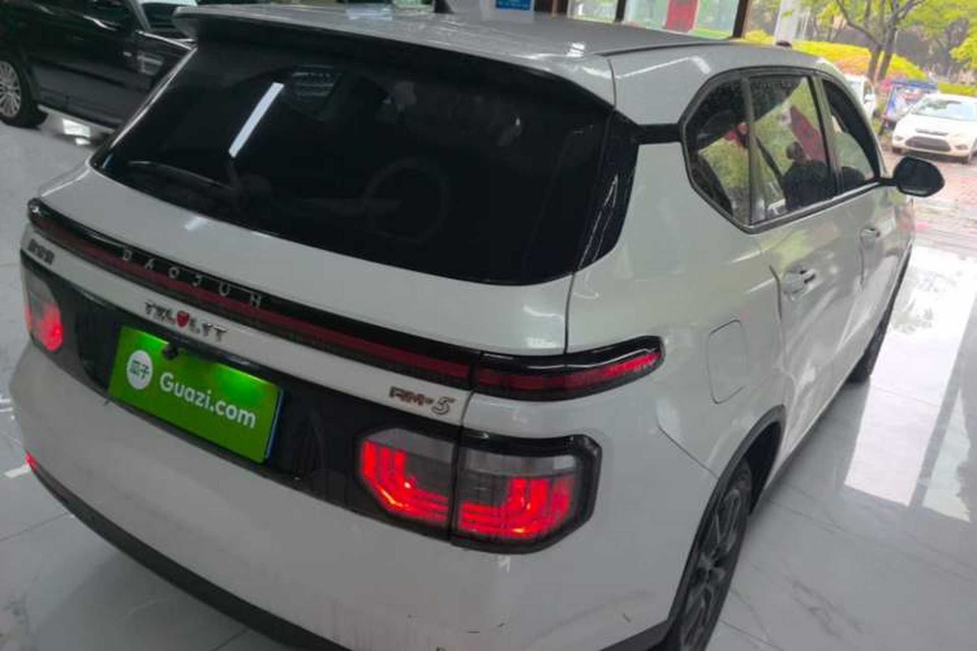 Used Baojun RM-5 2019 1.5L Manual Elite Edition with 24-hour Online Service 5 Seats Rear Right 45 Deg