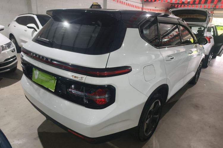 Used Baojun RM-5 2019 1.5T CVT 24-Hour Online Prestige Version 5 Seats Rear Right 45 Deg