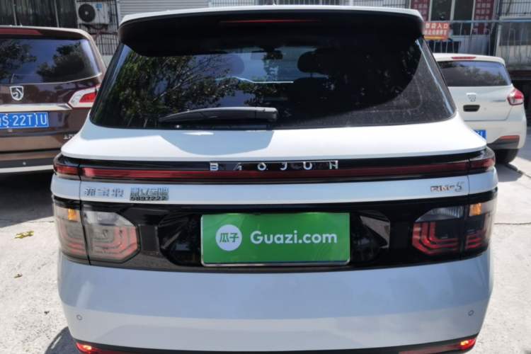 Used Baojun RM-5 2019 1.5T Manual Elite Version with 24-Hour Online Service 6 Seats Rear